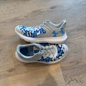Under Armour Outhustle 2 (Youth)
